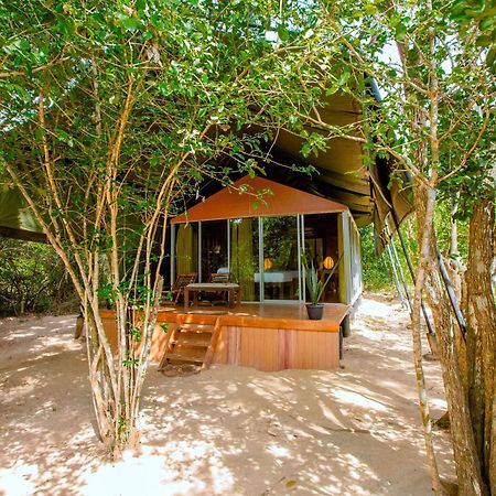 Lowin Yala Exterior photo