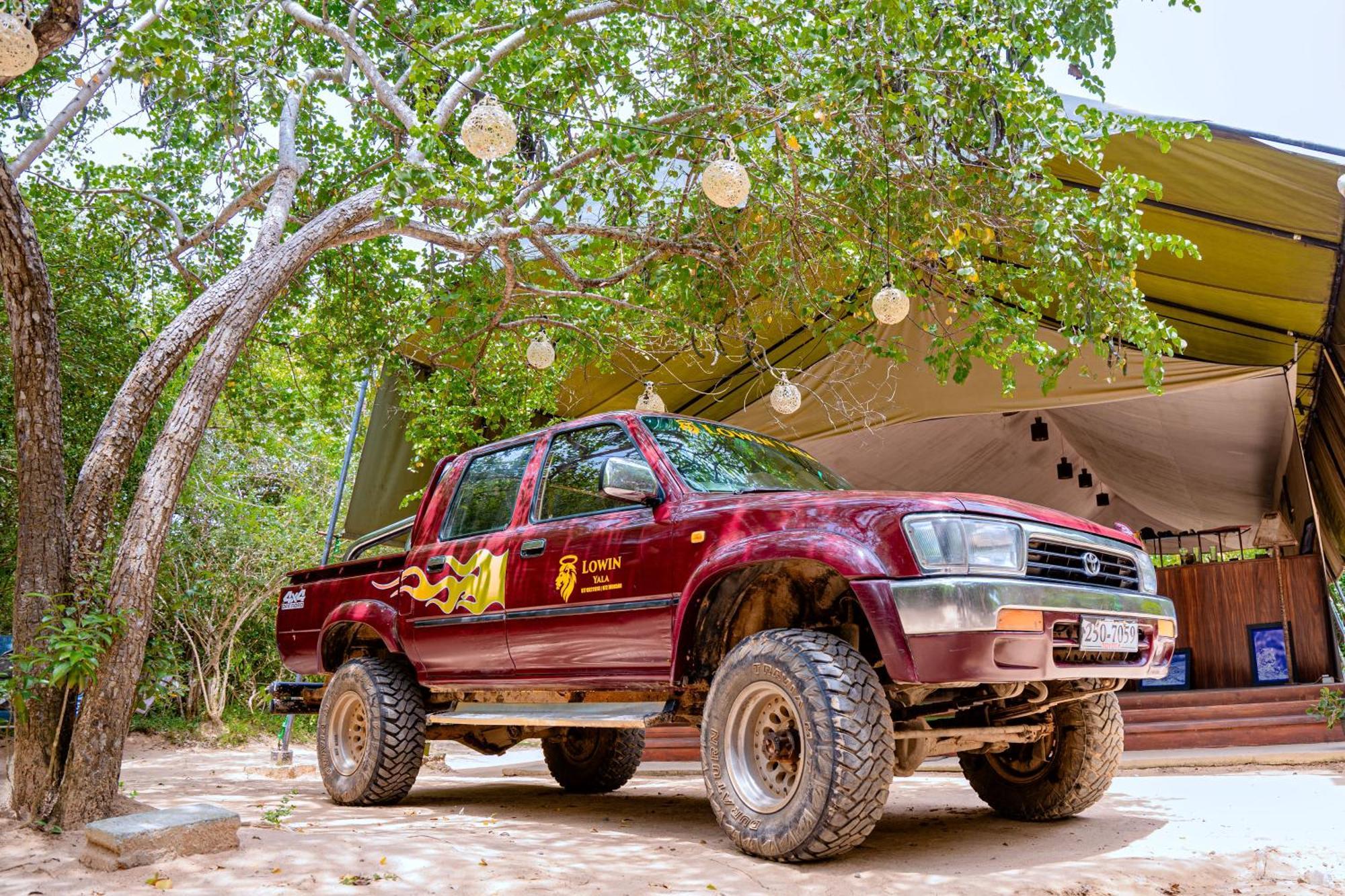 Lowin Yala Exterior photo